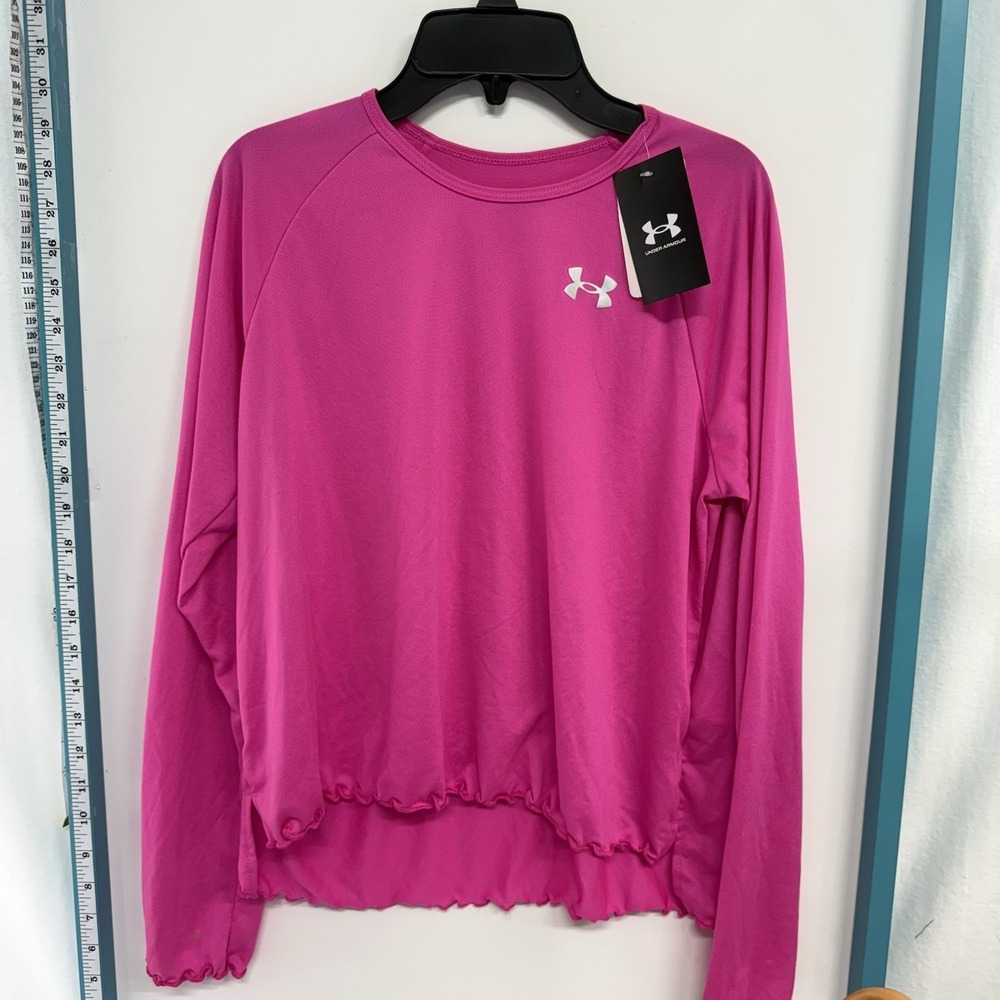 NWT - Under Armour Bright Pink Girls Youth XL Lightweight Long Sleeve Shirt